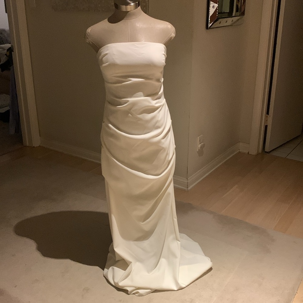 Nicole miller brand new formal off-white evening gown/wedding dress